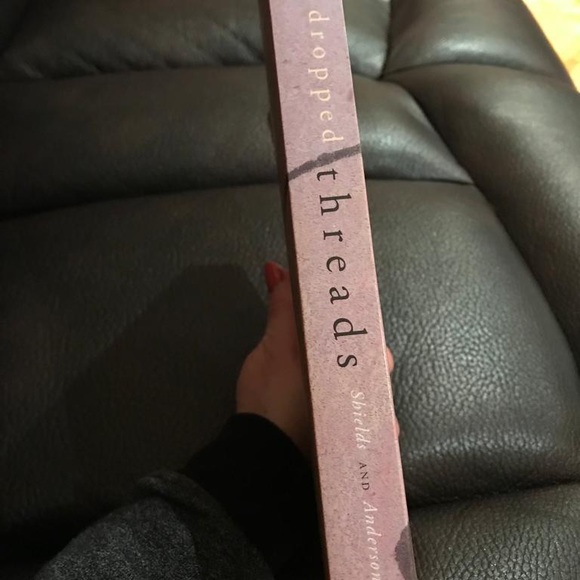 Dropper Threads Book - Picture 2 of 5